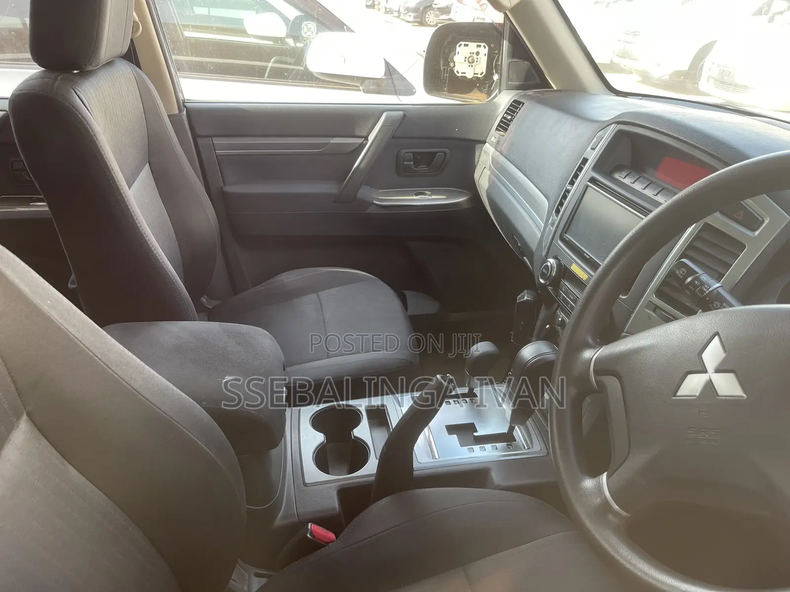 Mitsubishi Pajero 2014 White