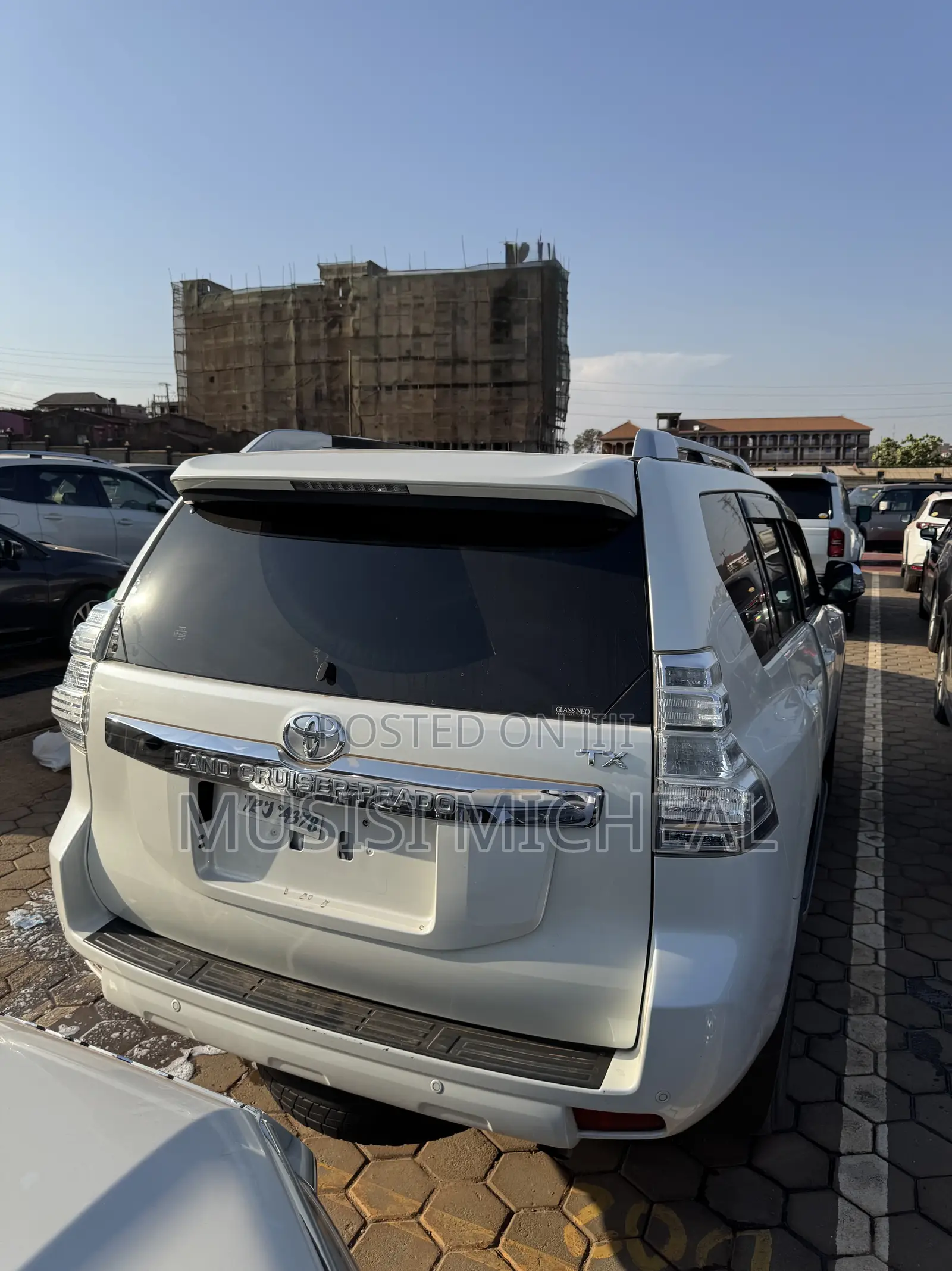 Toyota Land Cruiser Prado 4.0 Petrol TX 2017