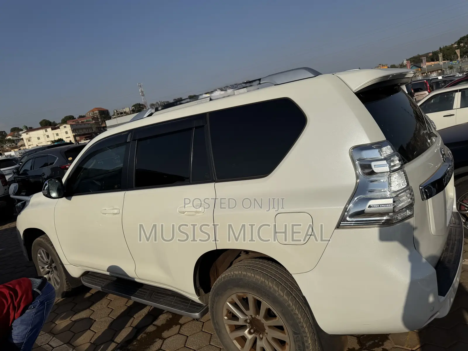 Toyota Land Cruiser Prado 4.0 Petrol TX 2017