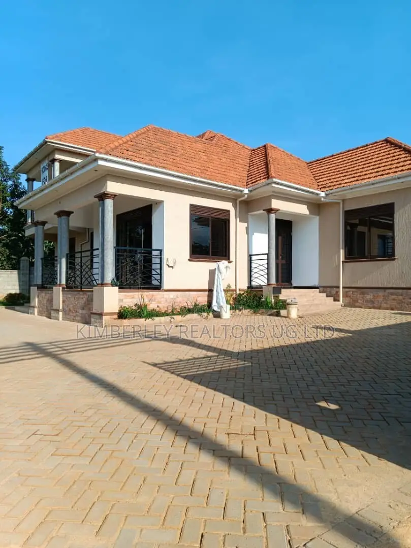 4bdrm House in Division A for sale