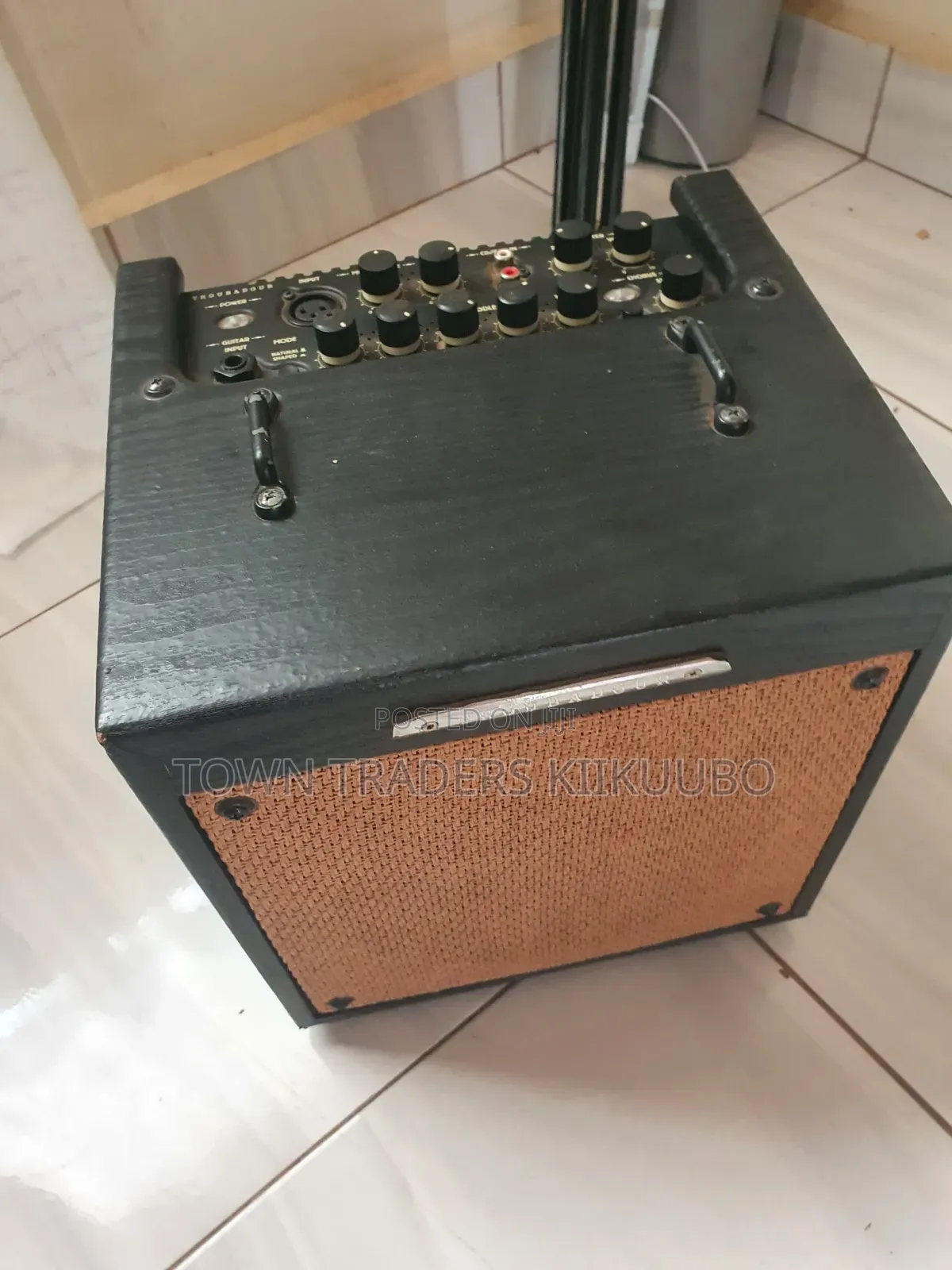 Ibanez Troubadour T10 Acoustic Guitar Amplifier