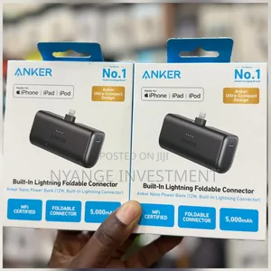 Anker Nano Power Bank (12W, Built-in Lightning Connector.