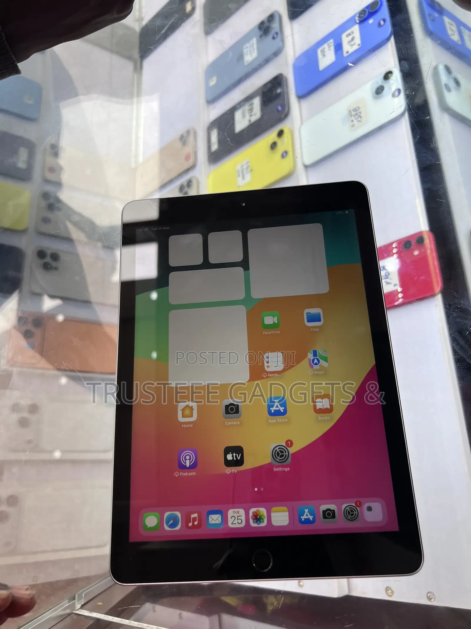 Apple iPad 10.2 (2020) Wi-Fi 32 GB Gray