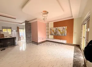 4bdrm House in Nansana Along Hoima for sale