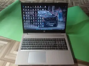 Laptop HP ProBook 445 G8 8GB Intel Core i5 HDD+SSD 1T