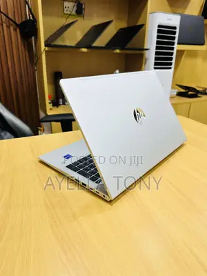 New Laptop HP ProBook 450 G9 16GB Intel Core i7 SSD 512GB