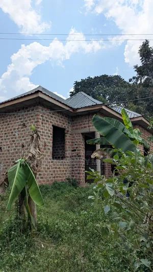 2bdrm House in Kavule, Gombe for sale
