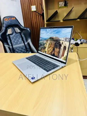 New Laptop HP EliteBook 860 G10 16GB Intel Core Ultra 5 SSD 512GB