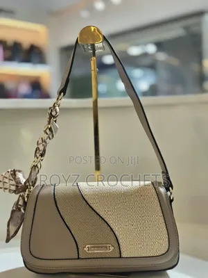 Lady Shoulder Bag
