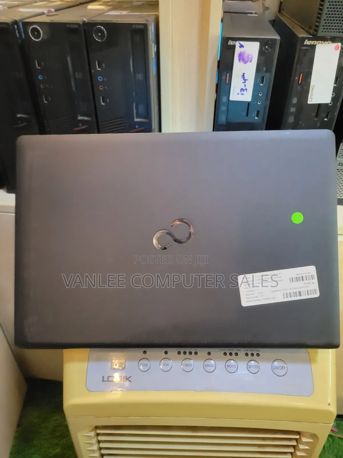 Laptop Fujitsu Lifebook A555 4GB Intel Core i5 HDD+SSD 320GB