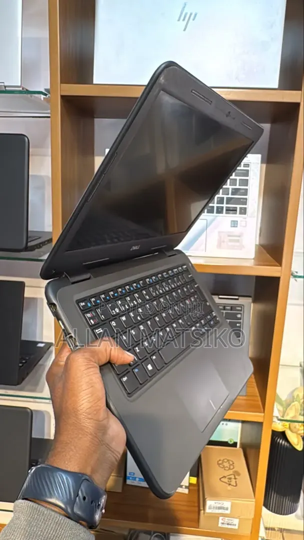 Laptop Dell Latitude 3590 4GB Intel Celeron SSD 128GB