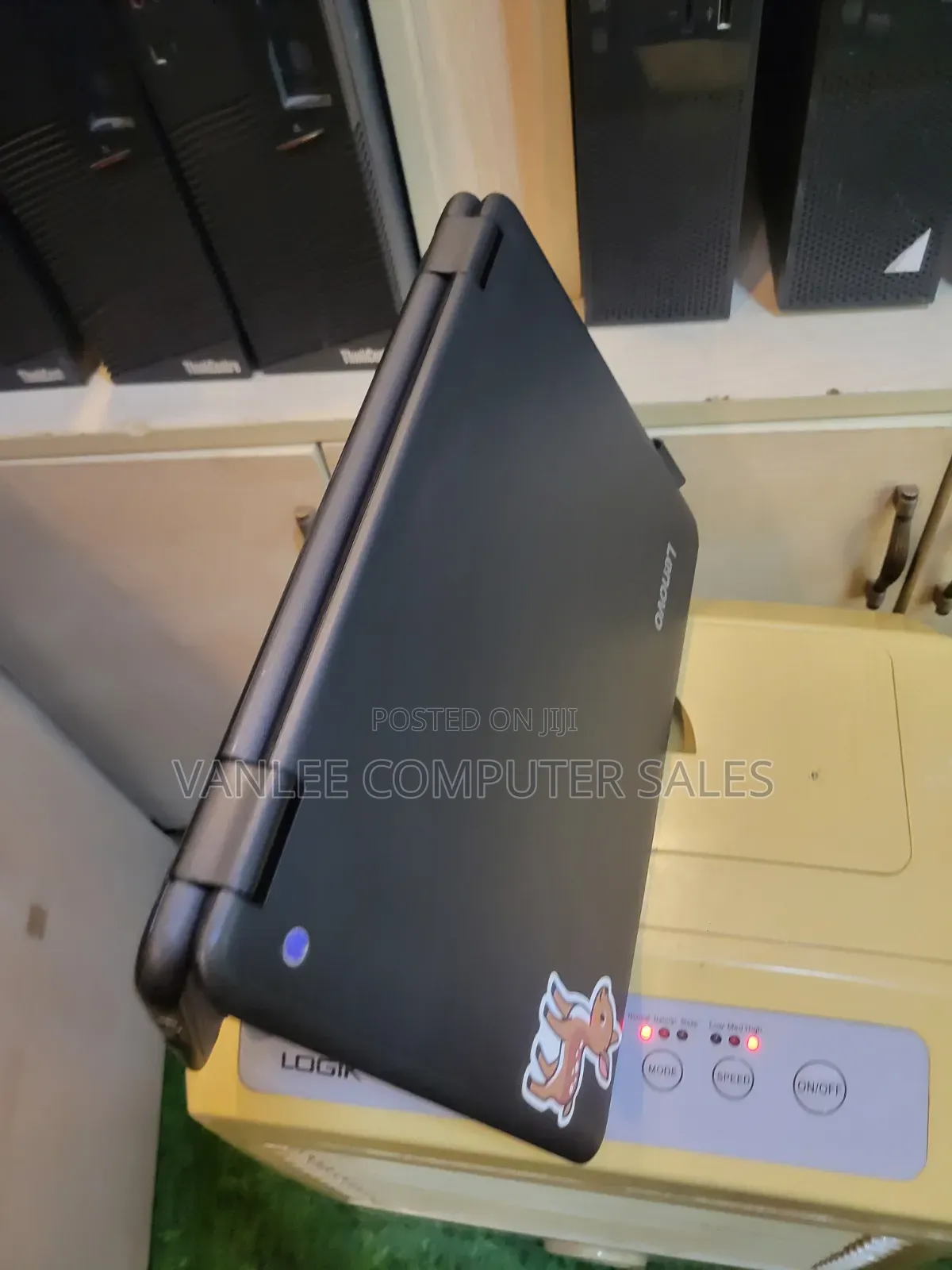 Laptop Lenovo 300e 4GB Intel Celeron SSD 128GB