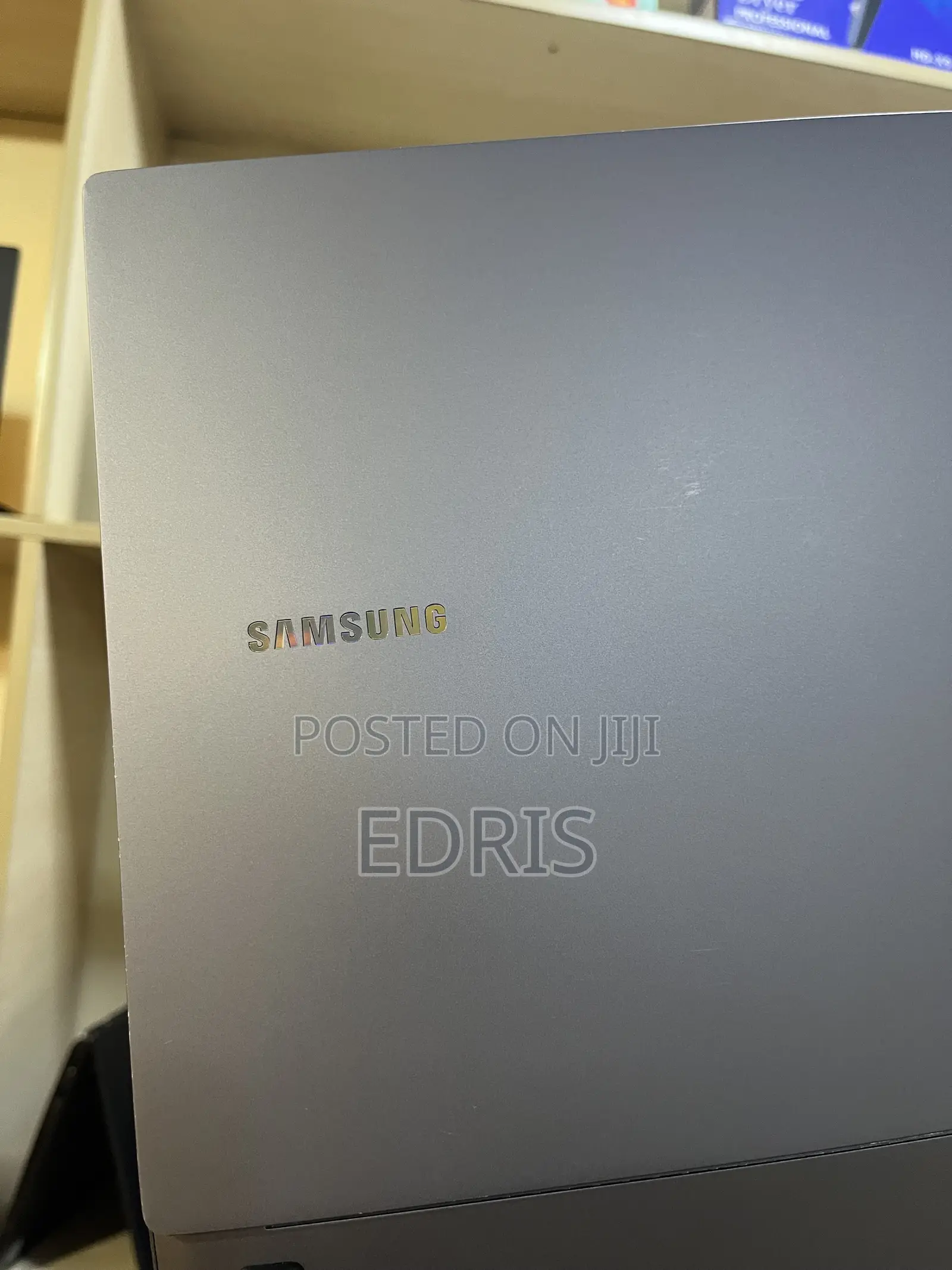 Laptop Samsung Galaxy Book4 16GB Intel Core i5 SSD 512GB