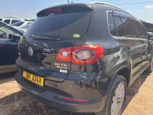 Volkswagen Tiguan 1.4 TSI 2008 Black