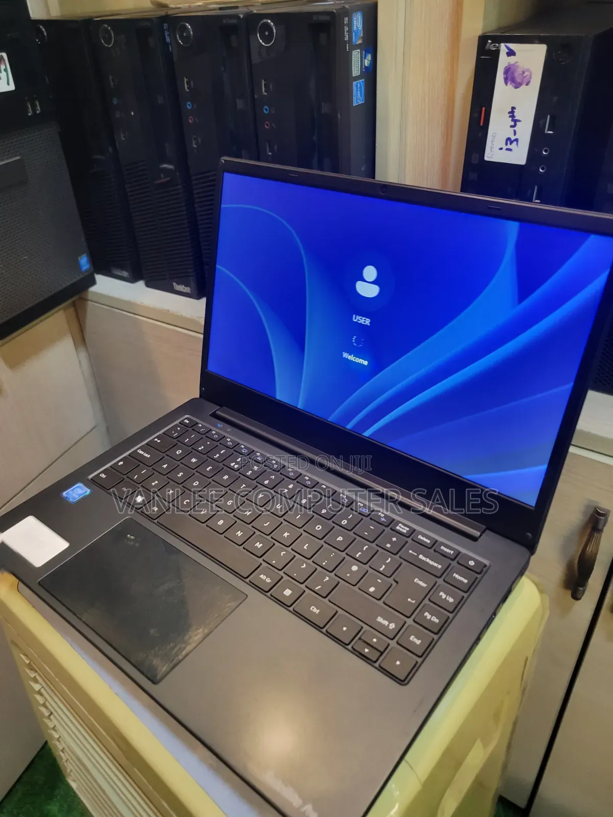 Laptop Dynabook Tecra A40-J 4GB Intel Celeron SSD 128GB