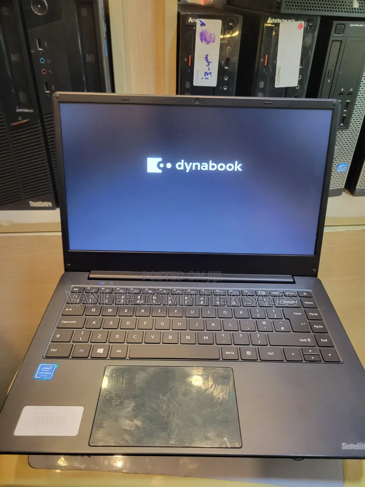 Laptop Dynabook Tecra A40-J 4GB Intel Celeron SSD 128GB
