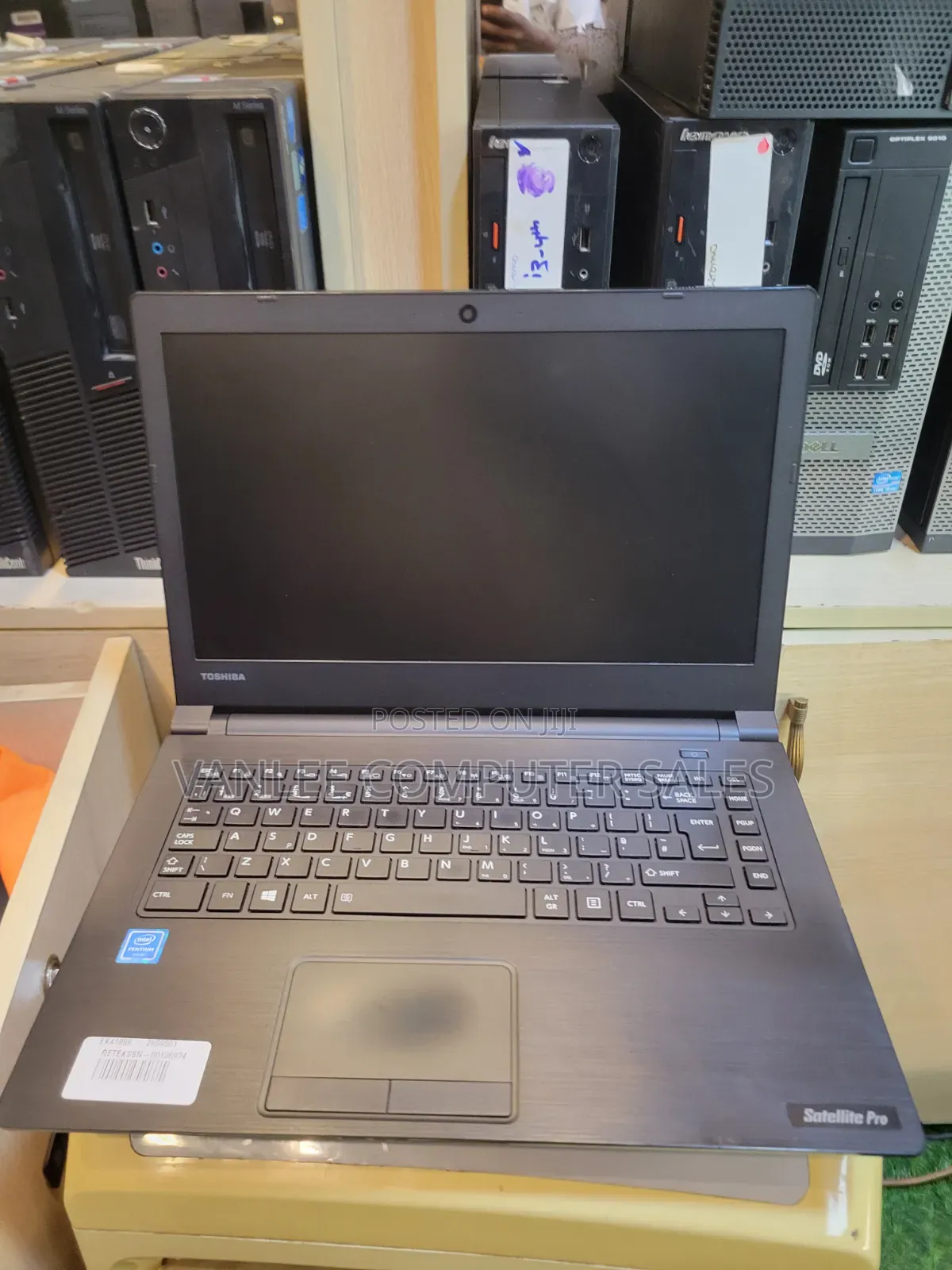 Laptop Toshiba 4GB Intel Celeron SSD 128GB
