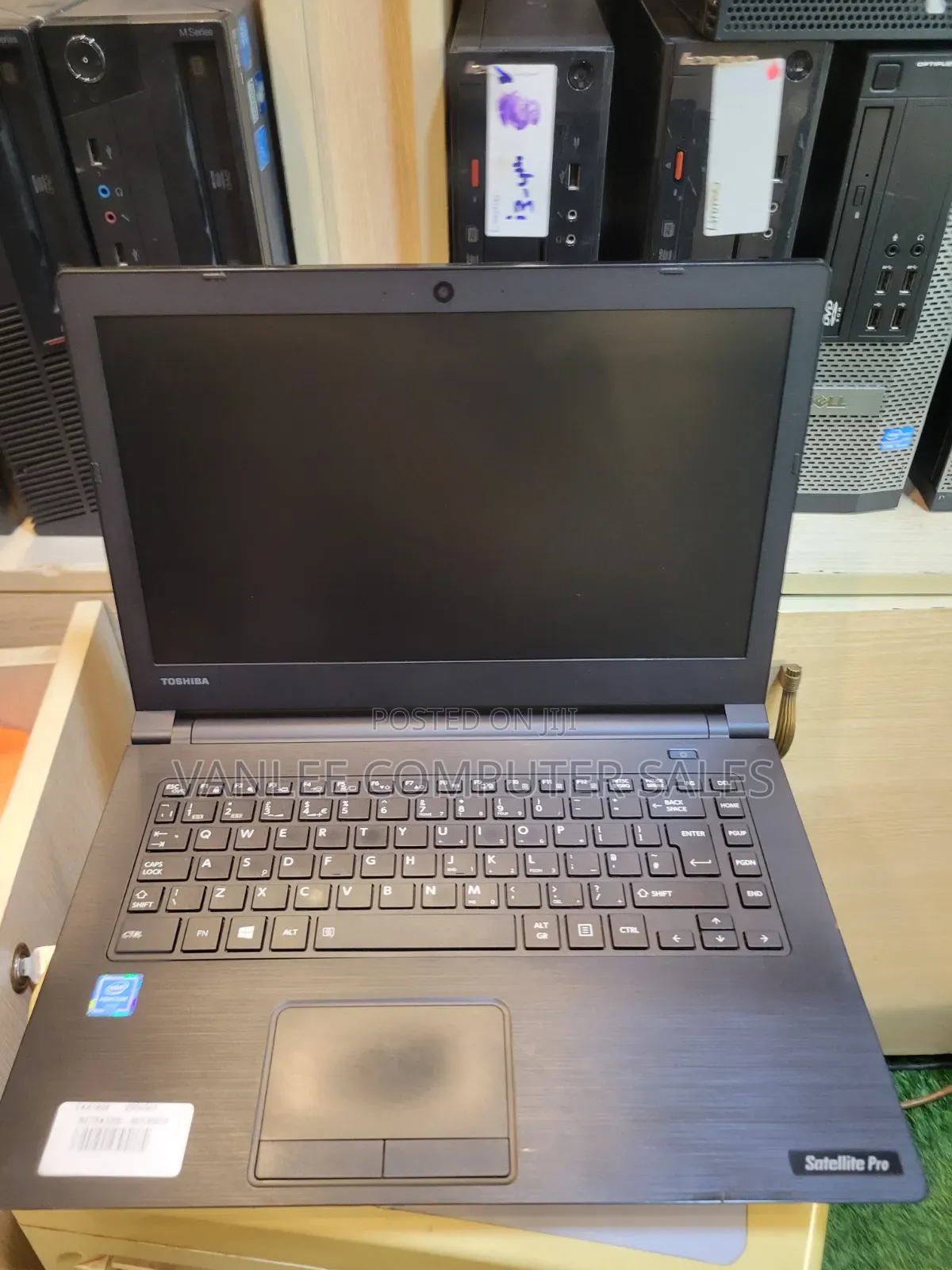 Laptop Toshiba 4GB Intel Celeron SSD 128GB