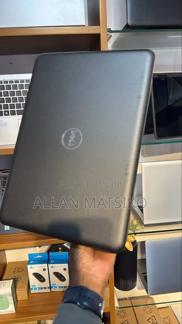 Laptop Dell Latitude 3590 4GB Intel Celeron SSD 128GB