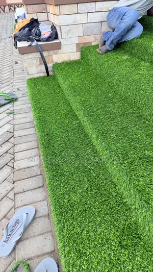 Premium Artificial Grass Carpet – Natural Look & Soft Finish
