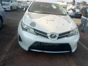 Toyota Auris 2013 White