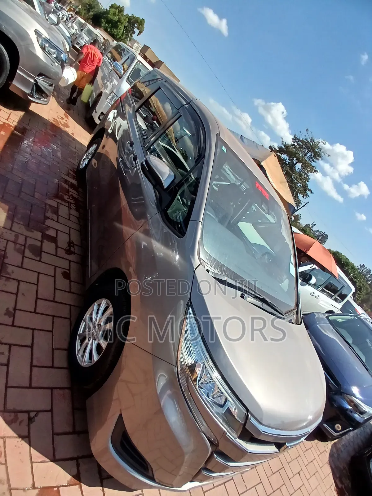 Toyota Noah 2016 Gray