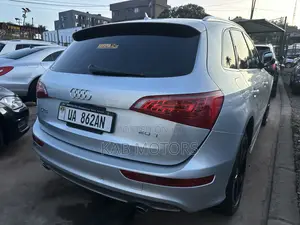 Audi Q5 2.0T Premium Quattro 2012 Silver