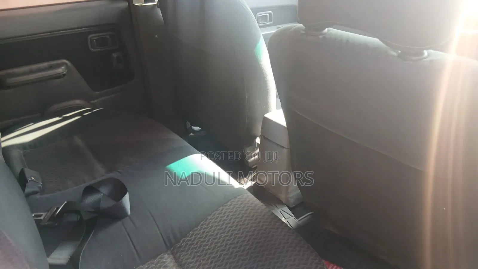 Nissan Hardbody 2008 White