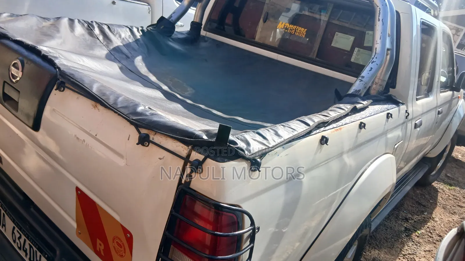 Nissan Hardbody 2008 White