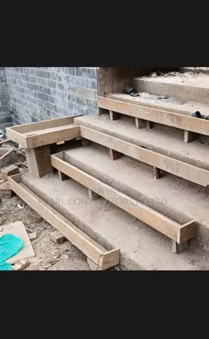 Floating Steps Construction
