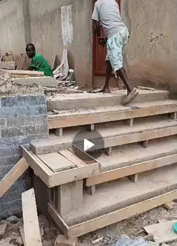Floating Steps Construction
