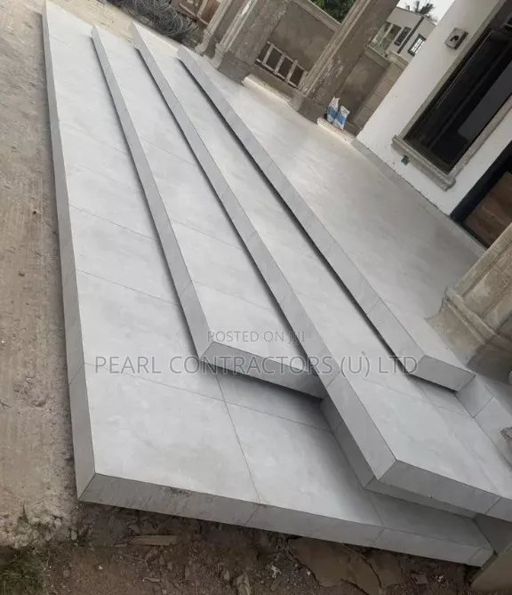 Floating Steps Construction