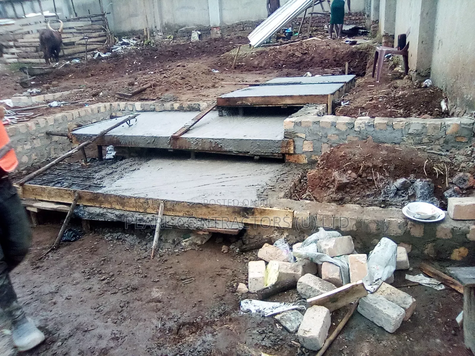 Floating Steps Construction