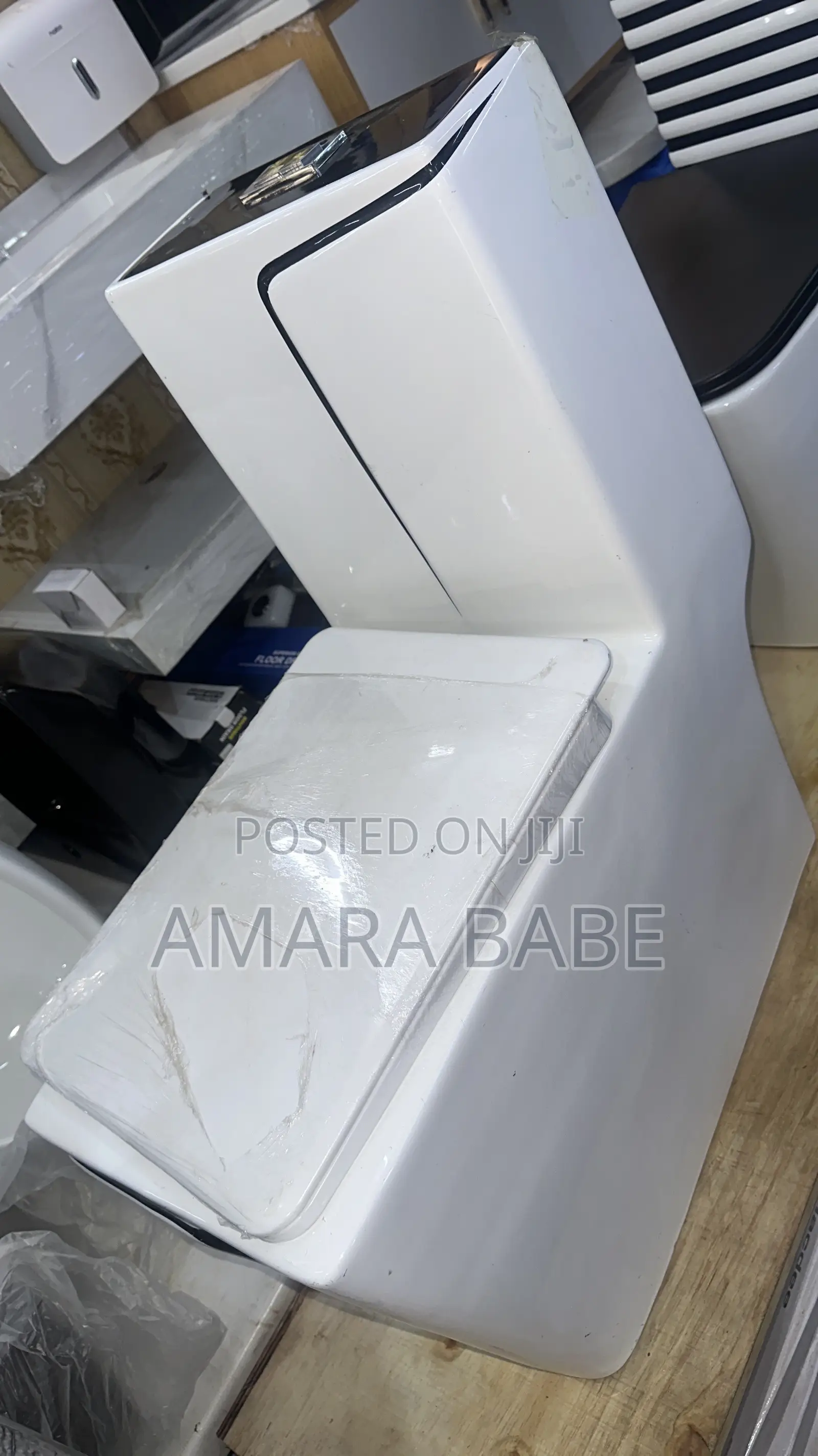Luxury Complete Toilet