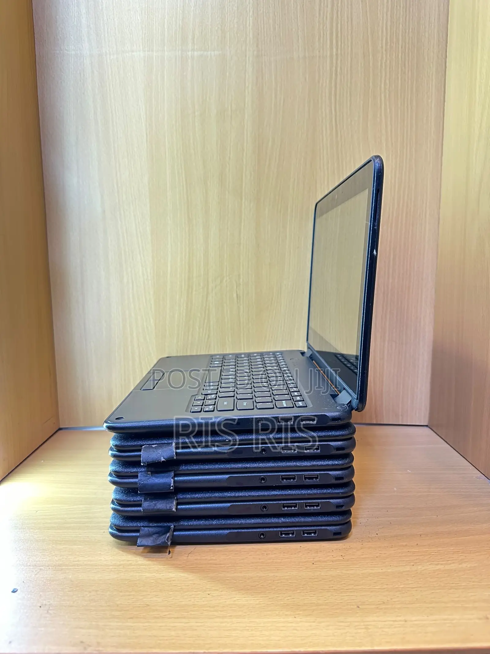 Laptop Lenovo N23 Winbook 4GB Intel Celeron SSD 128GB