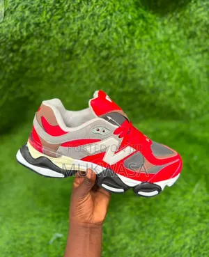 New Balance 9060