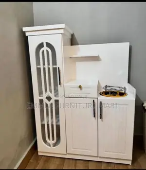 Modern Kitchen Cabinets