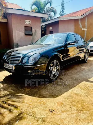 Mercedes-Benz E300 2007 Black