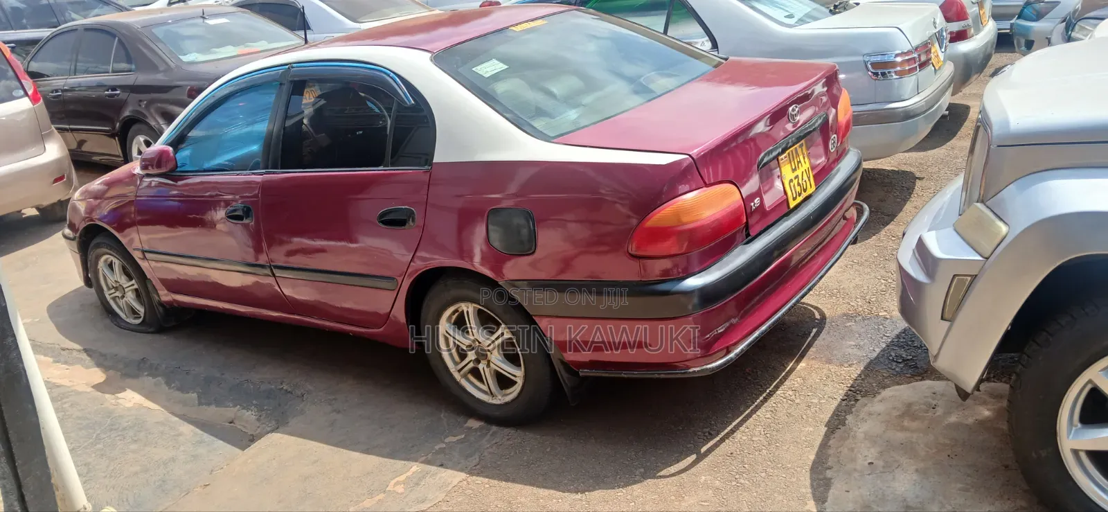 Toyota Corolla II 1999 Maroon