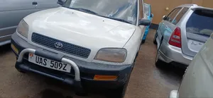 Toyota RAV4 1999 Silver