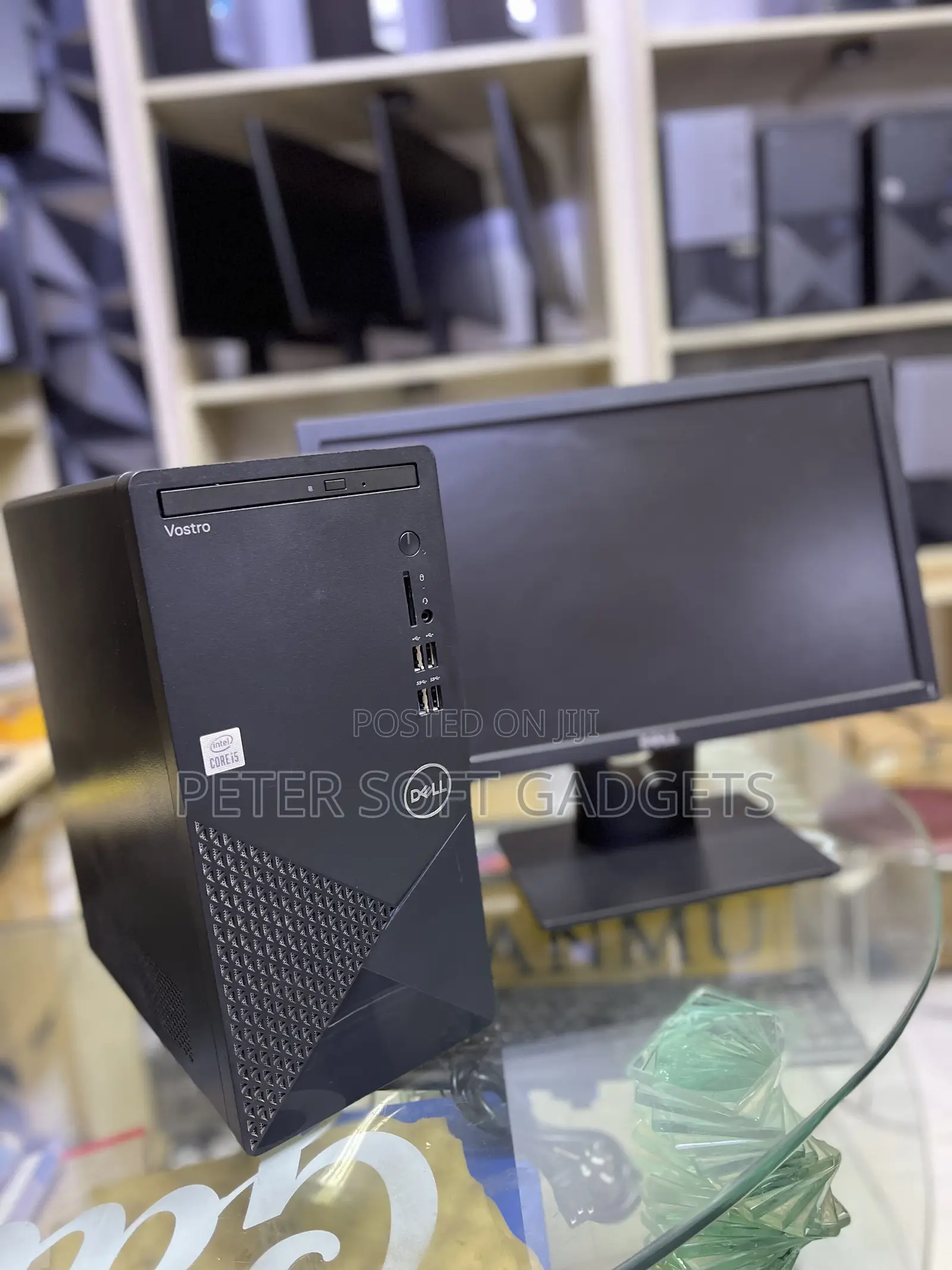 New Desktop Computer Dell Vostro 3030 8GB Intel Core i5 SSD 512GB