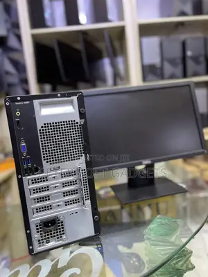 New Desktop Computer Dell Vostro 3030 8GB Intel Core i5 SSD 512GB
