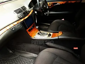 Mercedes-Benz E300 2007 Black