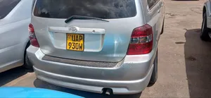 Toyota Kluger 2006 Silver