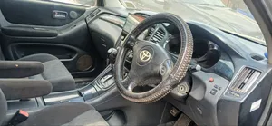 Toyota Kluger 2006 Silver