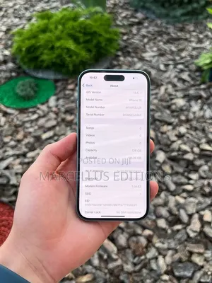 Apple iPhone 16 128 GB Green