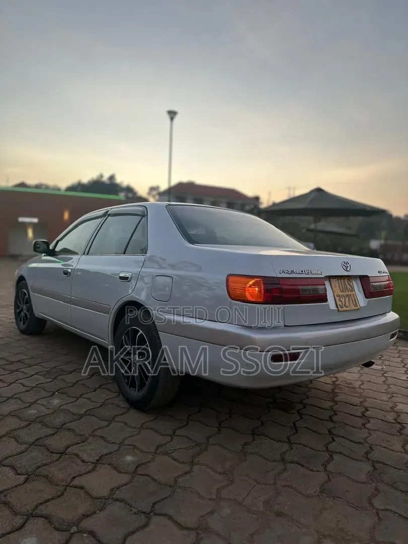 Toyota Harrier 2007 White