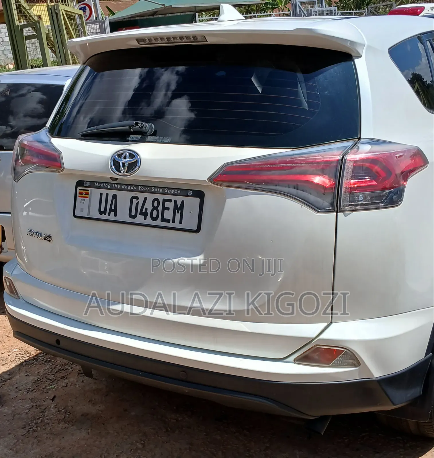 Toyota RAV4 2016 White