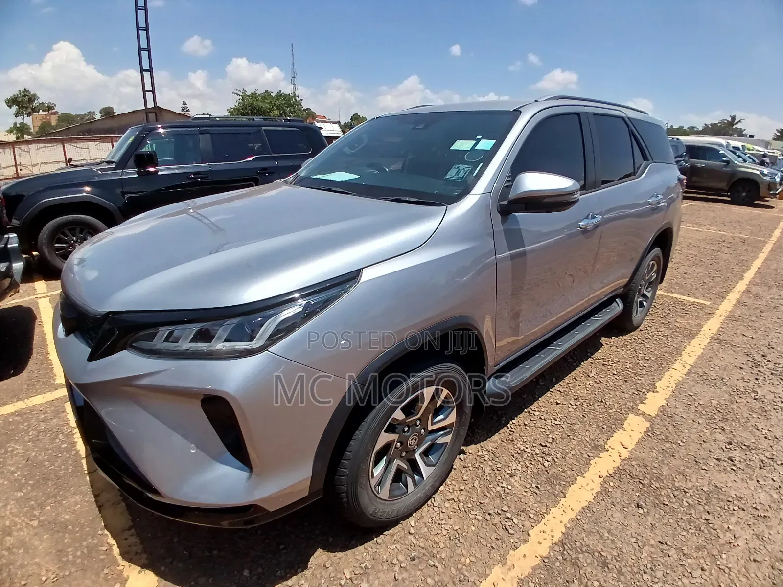 Toyota Fortuner 2021 Silver