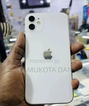 Apple iPhone 11 64 GB White